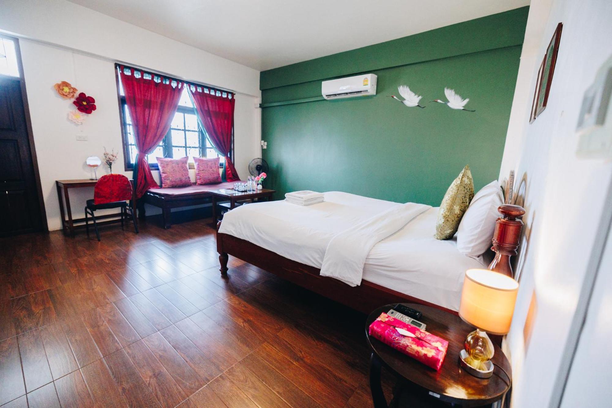 Sleeper House 2* Trang